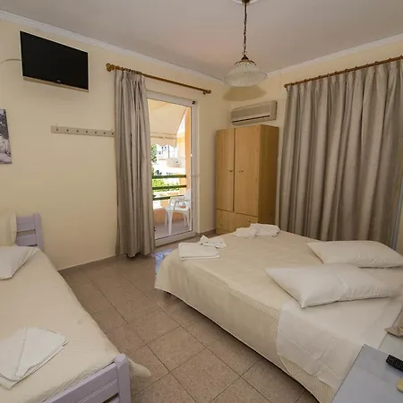 Matrona Apartments Poros Town Exterior photo