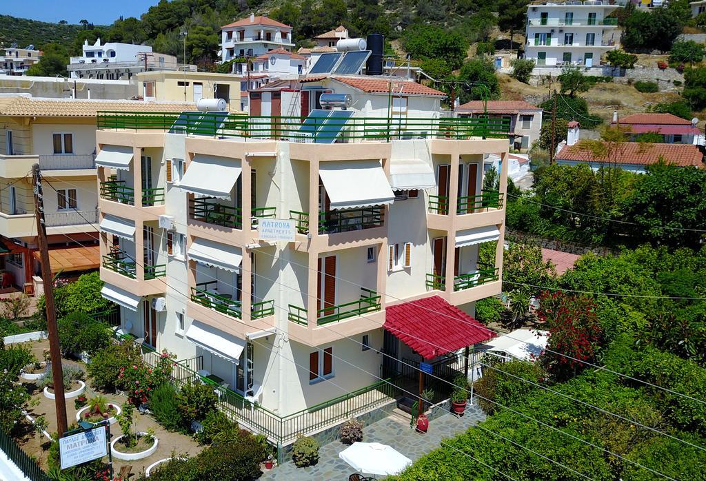 Apartment Matrona Poros Town
